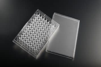 Clear solid 96 well plates tissue culture
